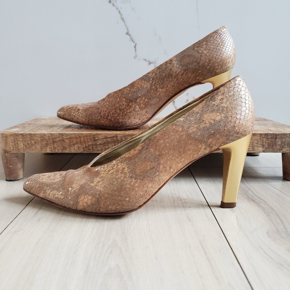 Via Spiga Pumps Womens 8 Brown Snakeskin‎ Leather Pointed Toe Italy